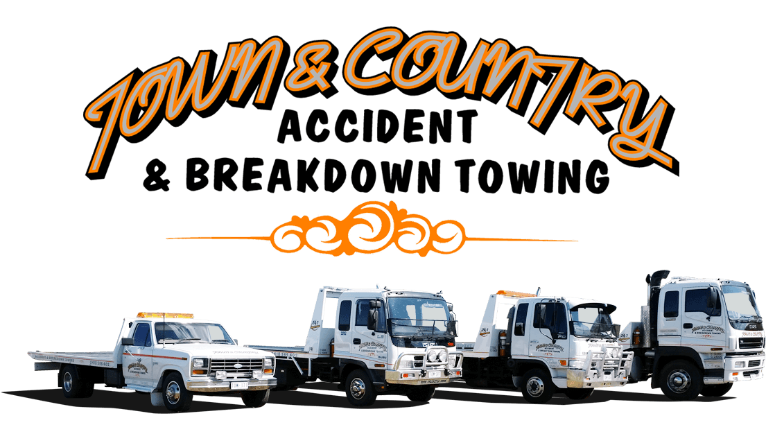 Town & Country Towing Logo